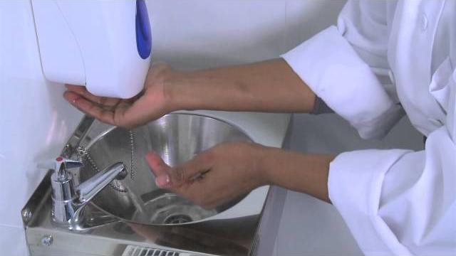 Food safety coaching (part 1): handwashing Food safety coaching (part 1): handwashing