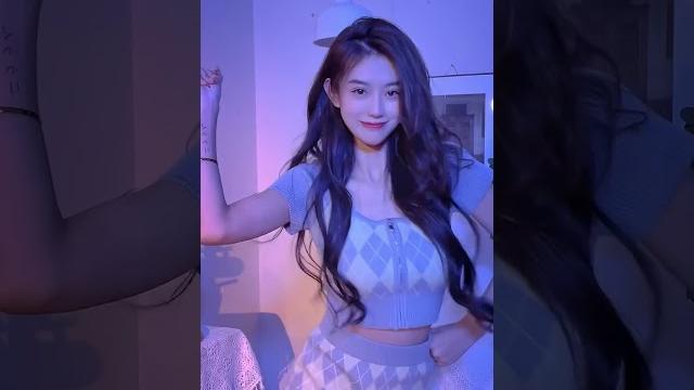 嗷呜警告️#卡点舞蹈 嗷呜警告️#卡点舞蹈
