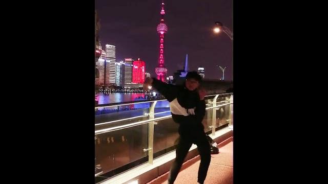 Video 15 from china 抖音 快手小哥哥妖娆的舞姿 Video 15 from china 抖音 快手小哥哥妖娆的舞姿
