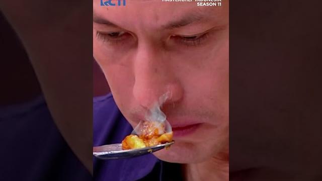 Panikkk! kirain mau dilepehin taunya chef juna mau ngelap meja #masterchefindonesiaseason11 #shorts Panikkk! kirain mau dilepehin taunya chef juna mau ngelap meja #masterchefindonesiaseason11 #shorts