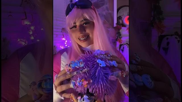 10 pink triggers in 10seconds #asmr #asmrtingles #shorts 10 pink triggers in 10seconds #asmr #asmrtingles #shorts