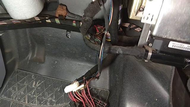 Масса эбу mb vito638 Масса эбу mb vito638