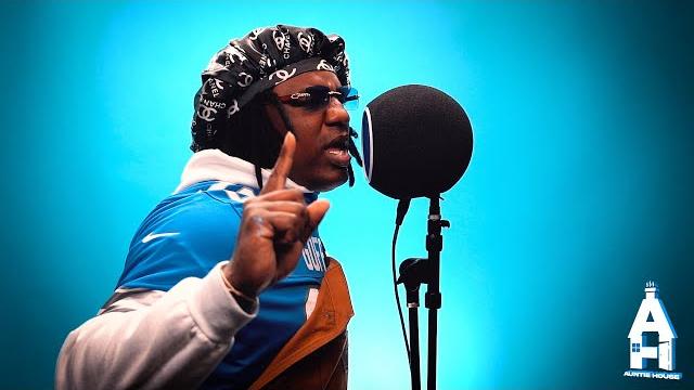 Auntie house + kaotica eyeball | feat musician. pauly flexx - you the one (performance video) Auntie house + kaotica eyeball | feat musician. pauly flexx - you the one (performance video)