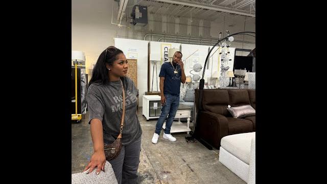Candace hears chase telling anthony he don’t need a name change because the baby ain’t his! Candace hears chase telling anthony he don’t need a name change because the baby ain’t his!