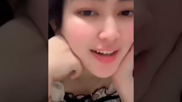 Hot live tiktok bigo paha mulus belahan susu montok nafsuin nikmat di remas jepit gesek smp crot 🩷 Hot live tiktok bigo paha mulus belahan susu montok nafsuin nikmat di remas jepit gesek smp crot 🩷