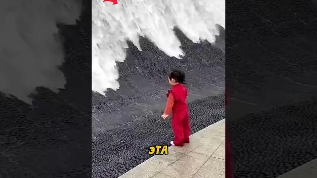 Исчезающий водопад в китае! Исчезающий водопад в китае!