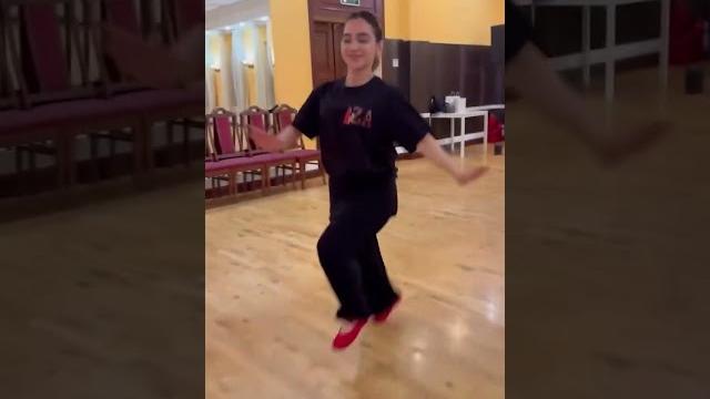 Вав я не ожидал этого #кавказ #свадьба #музыка #wedding #dance #лезгинка #танцы #танец #той Вав я не ожидал этого #кавказ #свадьба #музыка #wedding #dance #лезгинка #танцы #танец #той