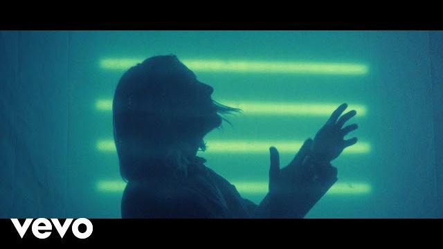 Switchfoot - fluorescent (official music video) Switchfoot - fluorescent (official music video)