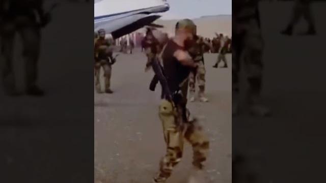 Танцы бойцов вс рф в зоне сво | 4 часть #shorts #рекомендации #russia #россия #сво #всрф #танцы Танцы бойцов вс рф в зоне сво | 4 часть #shorts #рекомендации #russia #россия #сво #всрф #танцы