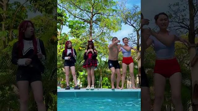 怎么被推下去了#short #cute #funny 怎么被推下去了#short #cute #funny