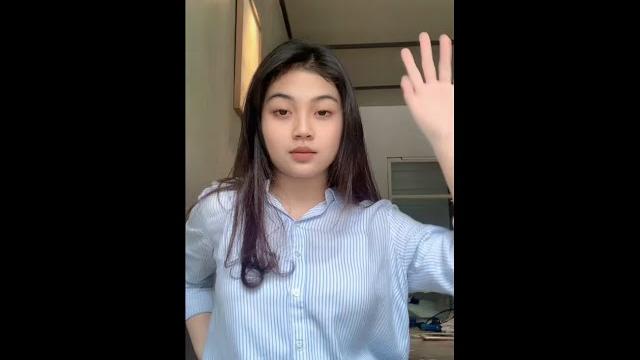 Tik tok asupan apem tembem montok bikin ngilu 1 Tik tok asupan apem tembem montok bikin ngilu 1