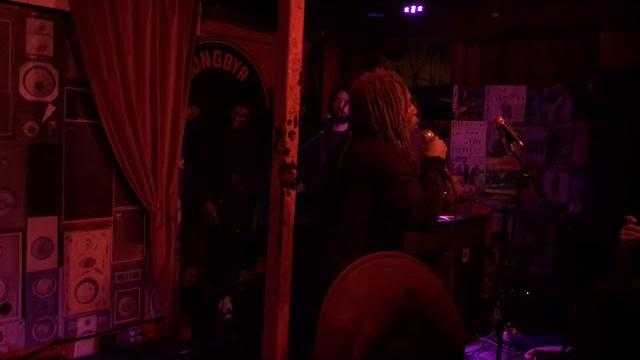 Mavi - sense live @ songbyrd dc Mavi - sense live @ songbyrd dc