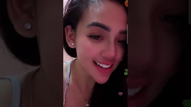 Clara gopa cantiknya pake banget... Clara gopa cantiknya pake banget...