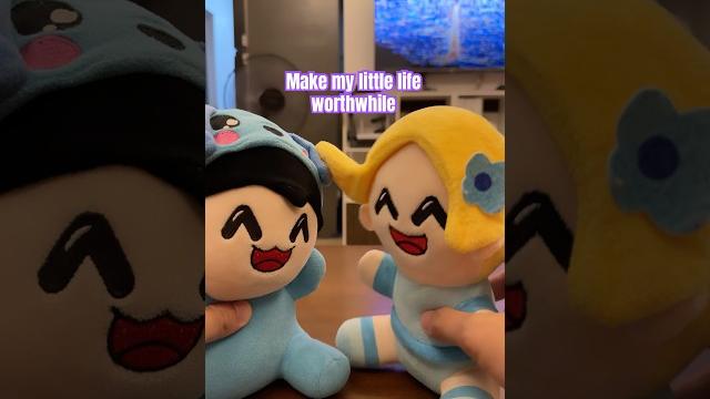 Crystal is fangirling over omz again #omz #crystal #omzandcrystal #omzcrew #nyeong #nyeongsplaytime Crystal is fangirling over omz again #omz #crystal #omzandcrystal #omzcrew #nyeong #nyeongsplaytime
