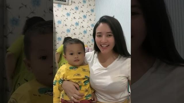 Pengen jadi adeknya Pengen jadi adeknya