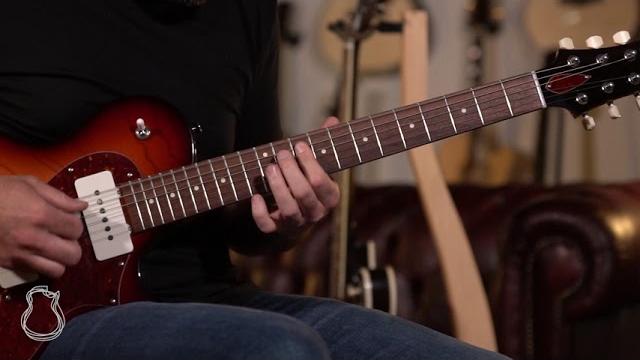 Collings 360 lt m, 3-tone sunburst demo Collings 360 lt m, 3-tone sunburst demo