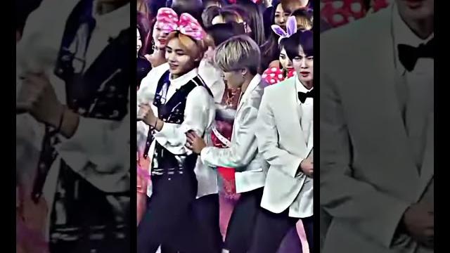 Christmas people song bts member dance ||#shorts #viral #bts #jimin #taehyung #jungkook #kpop Christmas people song bts member dance ||#shorts #viral #bts #jimin #taehyung #jungkook #kpop