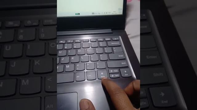 How to split screen in laptop How to split screen in laptop