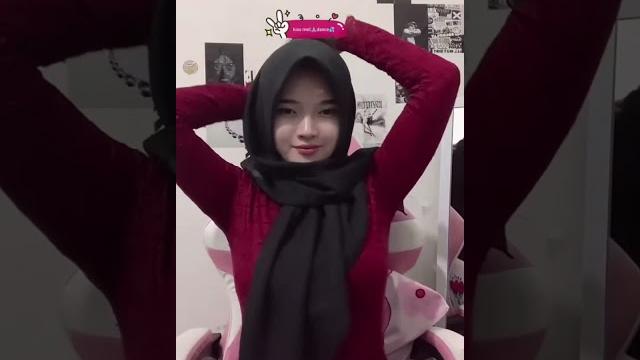 Bigo jilbab t0br*t messy queen mask hot banget Bigo jilbab t0br*t messy queen mask hot banget