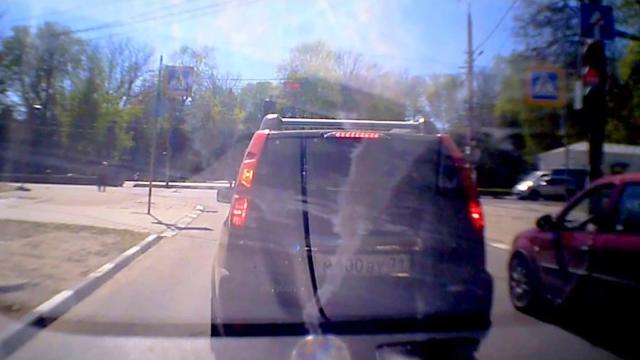 На односторонее автохамам плевать! тула. На односторонее автохамам плевать! тула.
