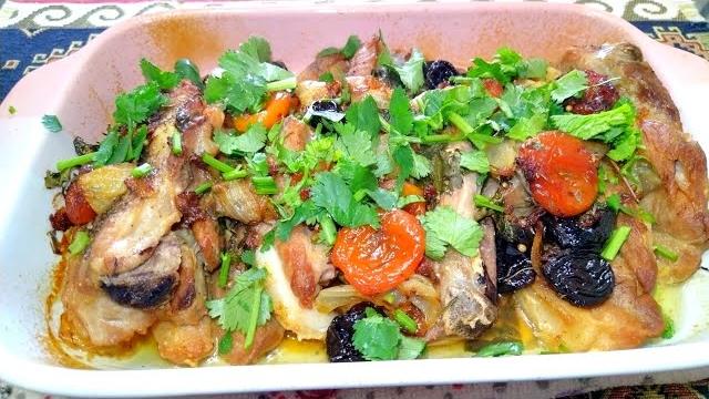 Meat with dried fruits (subtitles) Meat with dried fruits (subtitles)