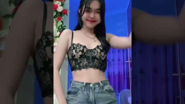 Girl dance nice 065#shorts Girl dance nice 065#shorts
