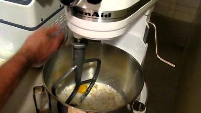 How to make plotskis part 1 of 4.avi How to make plotskis part 1 of 4.avi