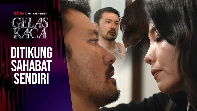 Merebut mantan suami sahabat | gelas kaca Merebut mantan suami sahabat | gelas kaca