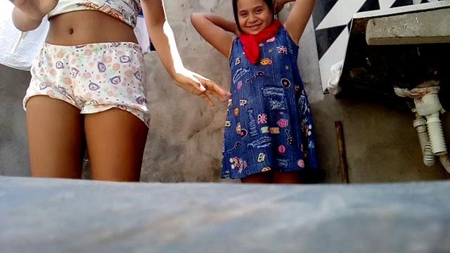 Brincando com balões com minha amiga #parti1 Brincando com balões com minha amiga #parti1