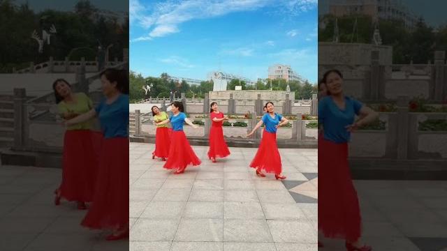 金梭银梭编织出美好生活,姐妹们开心快乐每一天。#热门音乐火爆全网 金梭银梭编织出美好生活,姐妹们开心快乐每一天。#热门音乐火爆全网