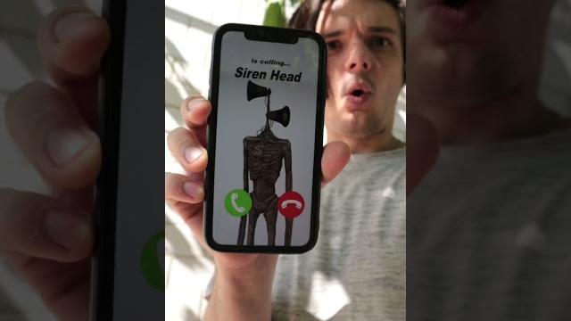 Siren head is calling me Siren head is calling me