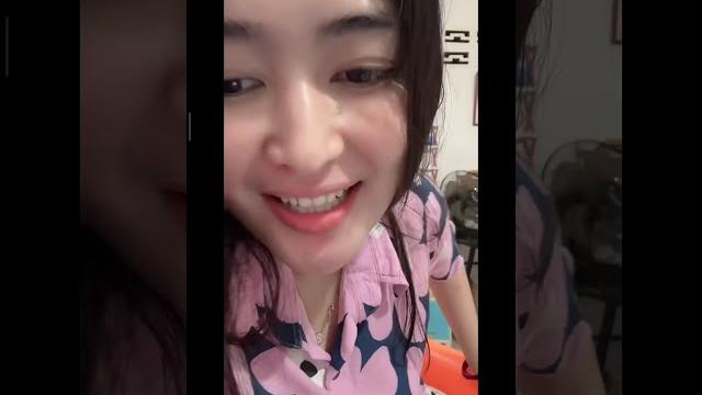 Aulia fahma lubis hot live sexy cantik paha mulus belahan pink montok empuk bibir gemesin 🩷 Aulia fahma lubis hot live sexy cantik paha mulus belahan pink montok empuk bibir gemesin 🩷