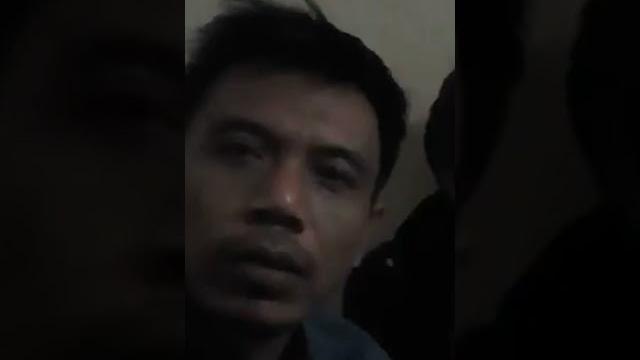 Ngintip cermin dua arah Ngintip cermin dua arah