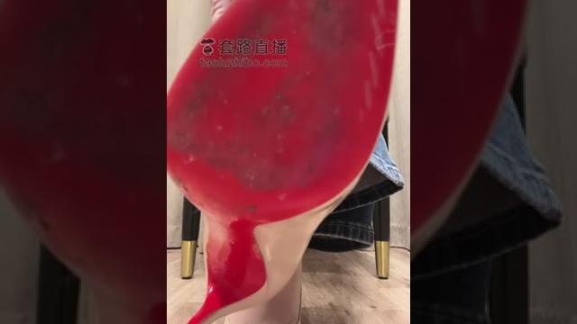 套路直播绘子第一视角足控剧情语调 套路直播绘子第一视角足控剧情语调