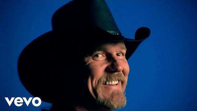 Trace adkins - ladies love country boys (official music video) Trace adkins - ladies love country boys (official music video)