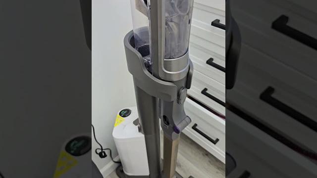 I love this shark cordless vacuum I love this shark cordless vacuum