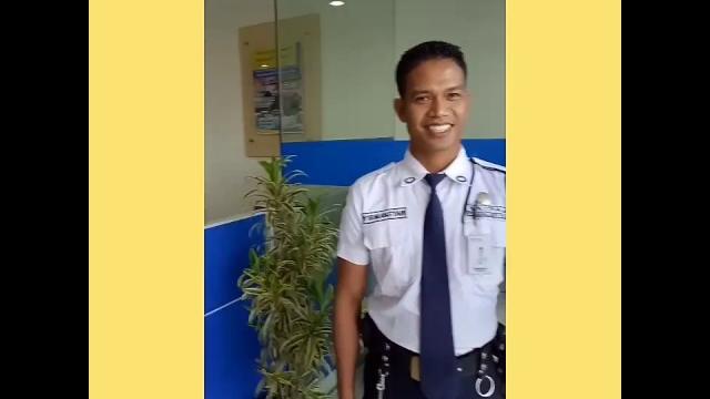 Aksi pegawai bank Aksi pegawai bank