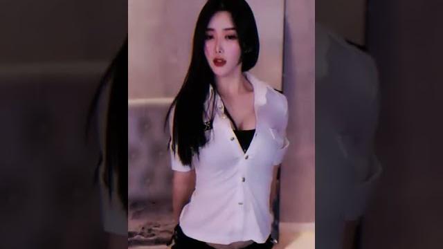 虎牙热舞主播猫崽崽三分糖5月19日 虎牙热舞主播猫崽崽三分糖5月19日