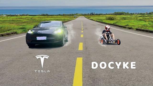 Docyke toy kart vs tesla car Docyke toy kart vs tesla car