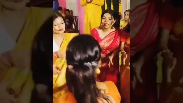 Bondhu bine praan bache na Bondhu bine praan bache na