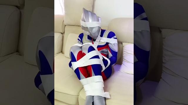 蜘蛛侠vs奥特曼 蜘蛛侠vs奥特曼