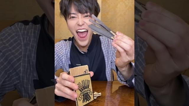 Cardboard sweets asmr bag!#tiktok #asmr Cardboard sweets asmr bag!#tiktok #asmr