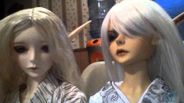 Elf twins ;d Elf twins ;d