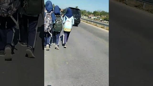 Jalan sehat #smp negri 2 terusan nunyai Jalan sehat #smp negri 2 terusan nunyai