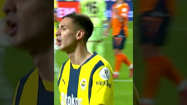 Mert müldür'den klas aşırtma golü! #shorts #fenerbahçe Mert müldür'den klas aşırtma golü! #shorts #fenerbahçe