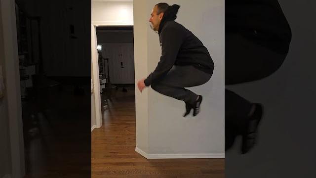 Don't step on mom's floors Don't step on mom's floors