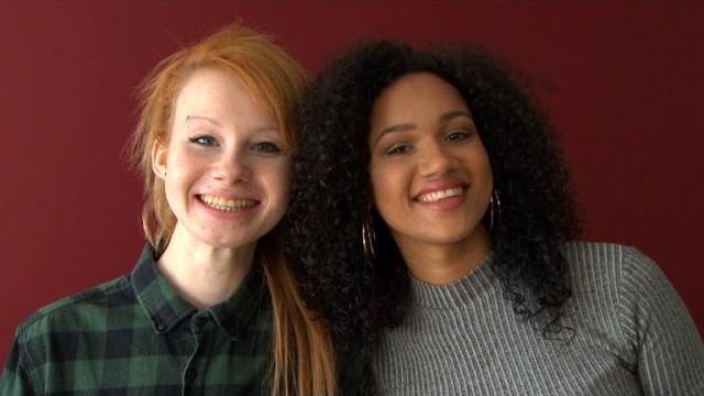 Twin teens: one black, one white, celebrate their differences Twin teens: one black, one white, celebrate their differences