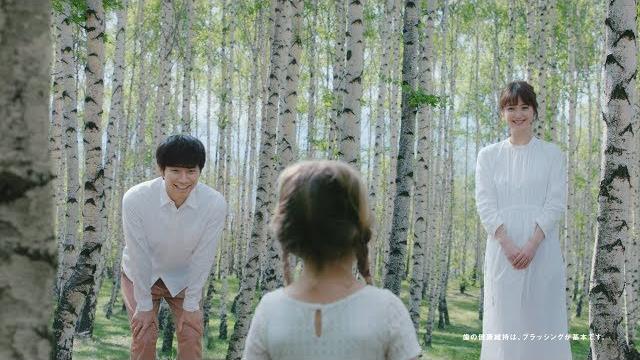 アンジャッシュ・渡部建、妻・佐々木希とcm初共演 ロッテ新cm 「その歯と100年。キシリトール。」篇 アンジャッシュ・渡部建、妻・佐々木希とcm初共演 ロッテ新cm 「その歯と100年。キシリトール。」篇