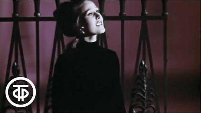 Мария пахоменко "вальс при свечах" (1971) Мария пахоменко "вальс при свечах" (1971)