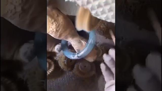 天然翡翠——翡翠手镯打磨抛光全过程,出货漂亮极了! 天然翡翠——翡翠手镯打磨抛光全过程,出货漂亮极了!